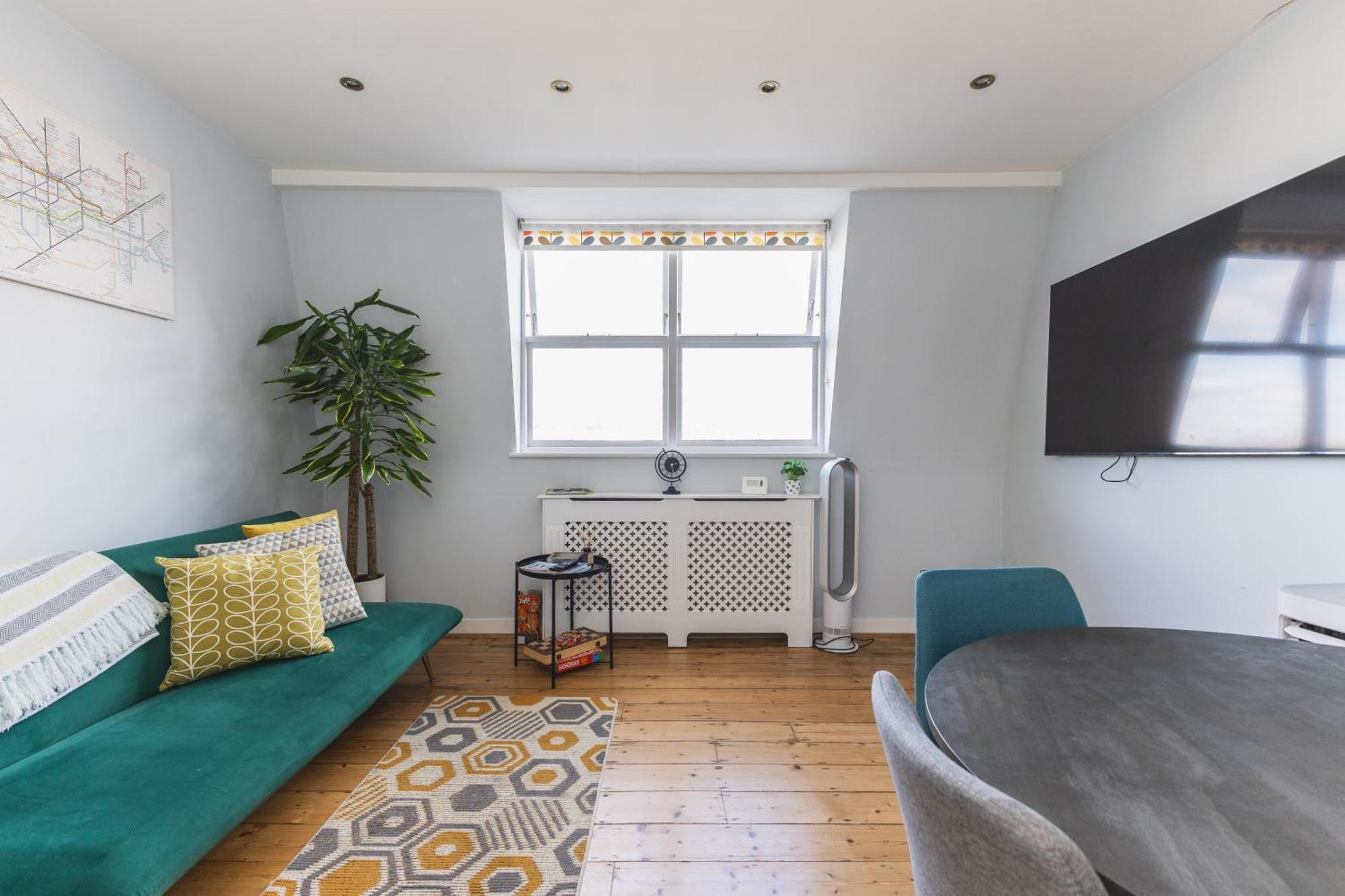 לונדון Luxurious 1-Bedroom Apartment In Kensington מראה חיצוני תמונה