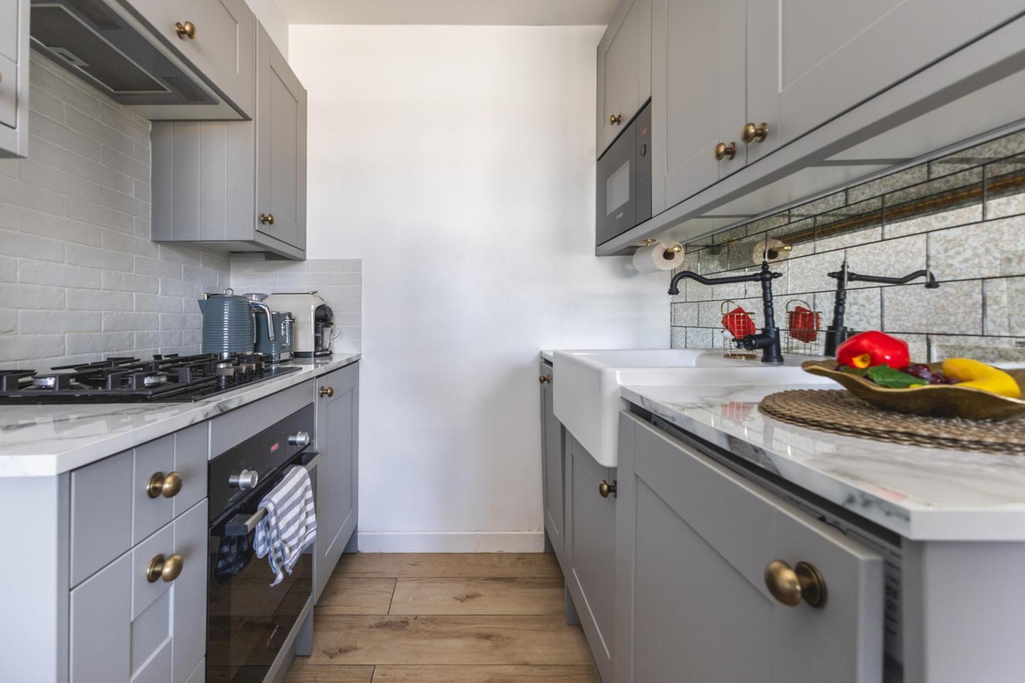לונדון Luxurious 1-Bedroom Apartment In Kensington מראה חיצוני תמונה